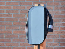 Montagepaal BlackCharge® EVshield – Vrijstaande Douglas Houten Laadpaal – Mono/Duo | Dubbel Laadstation Mogelijk - BlackCharge 