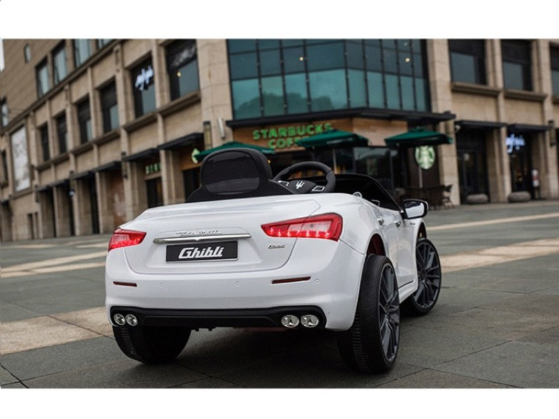 Maserati Ghibli - Wit playgroundrides