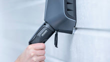 Type 2-connector close-up met ergonomisch handvat