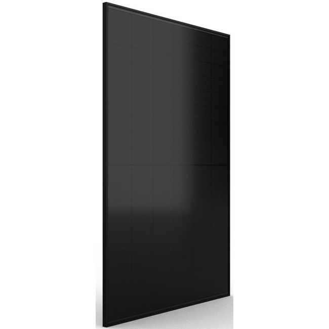 Zonnepaneelmontage van Aiko All Black panelen op een dak