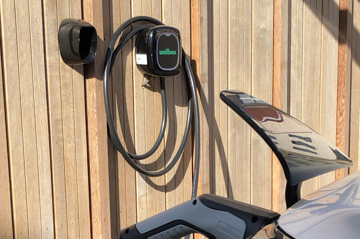 Wallbox | Pulsar Plus | Laadpaal | 22kW | Kabel 7m Wallbox